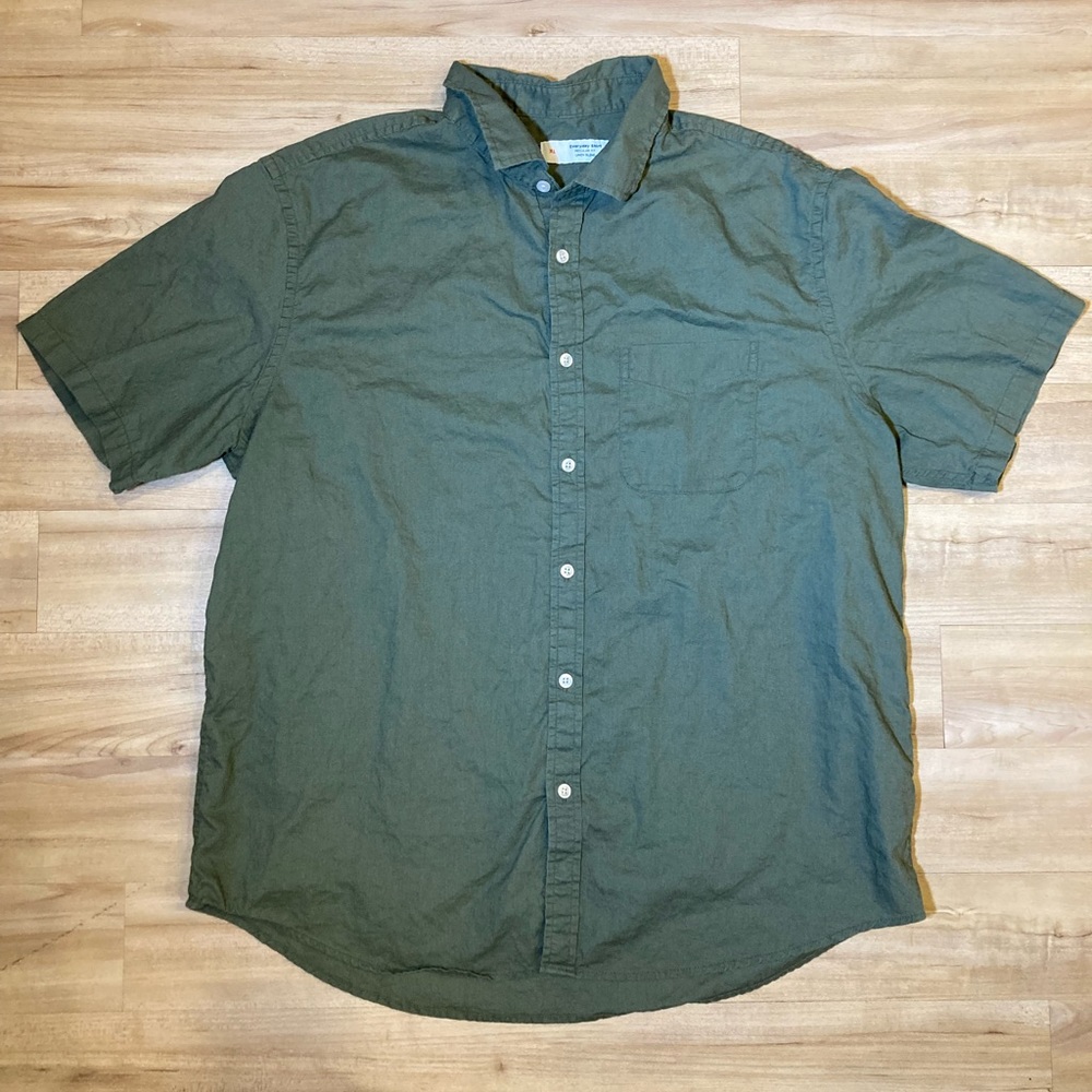 Old Navy Everyday Shirt Regular Fit Size XL